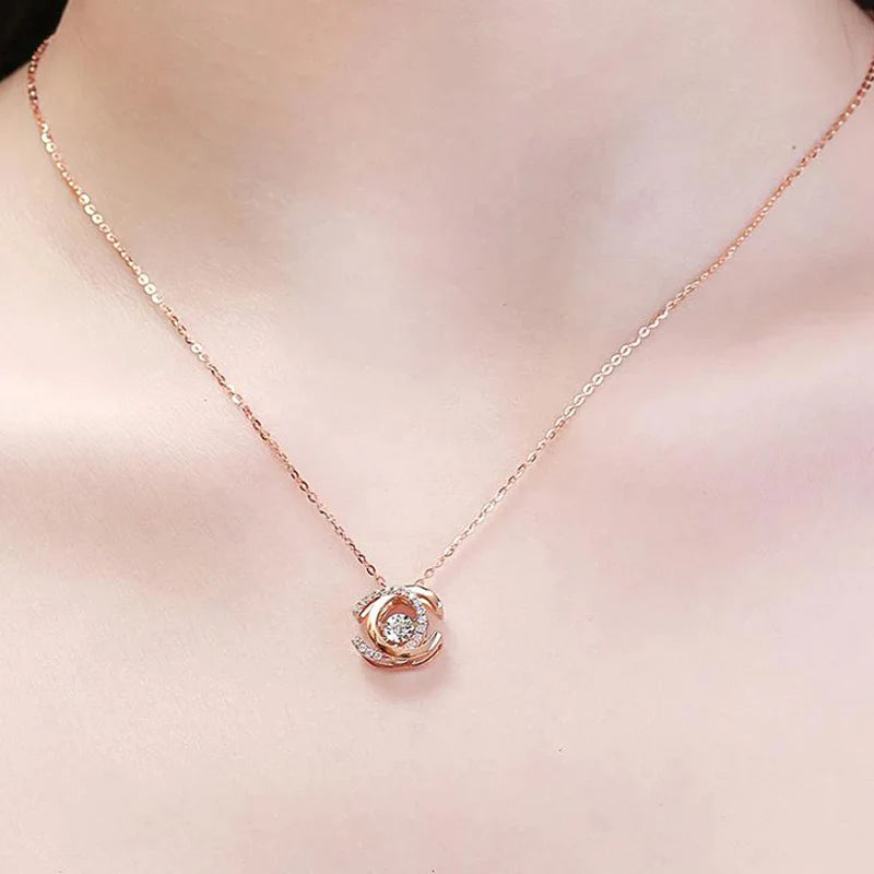 Spirituelle Doppel-C Moissanite Halskette