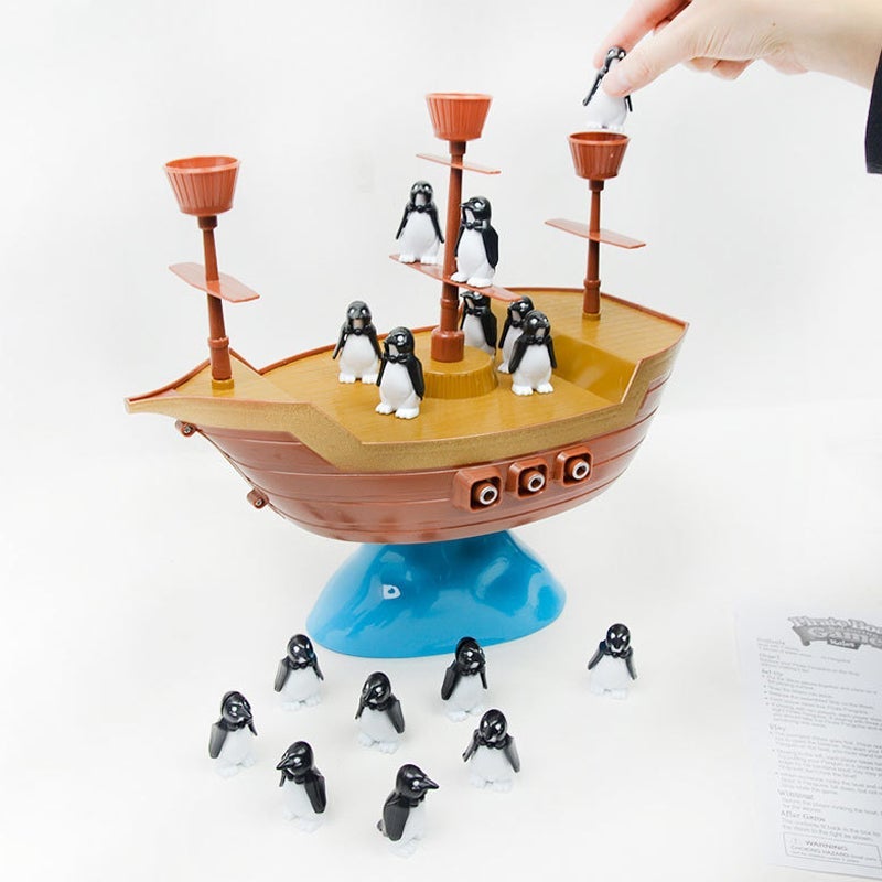 Pinguine Piratenboot Balance-Spiel